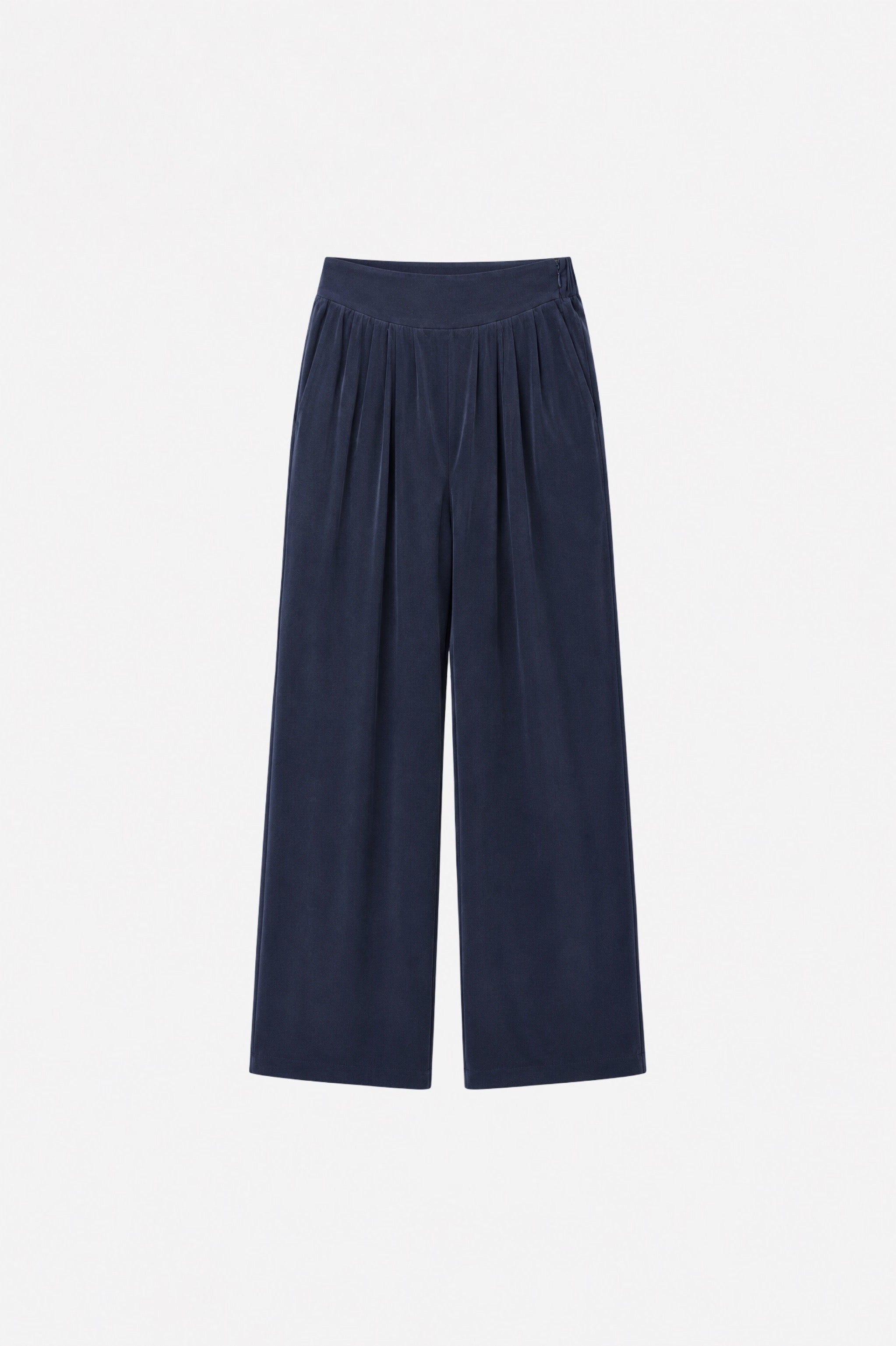Navy Tencel fabric wide-leg pants with pleats from Ginaci Türkiye, featuring a relaxed fit and stylish design.