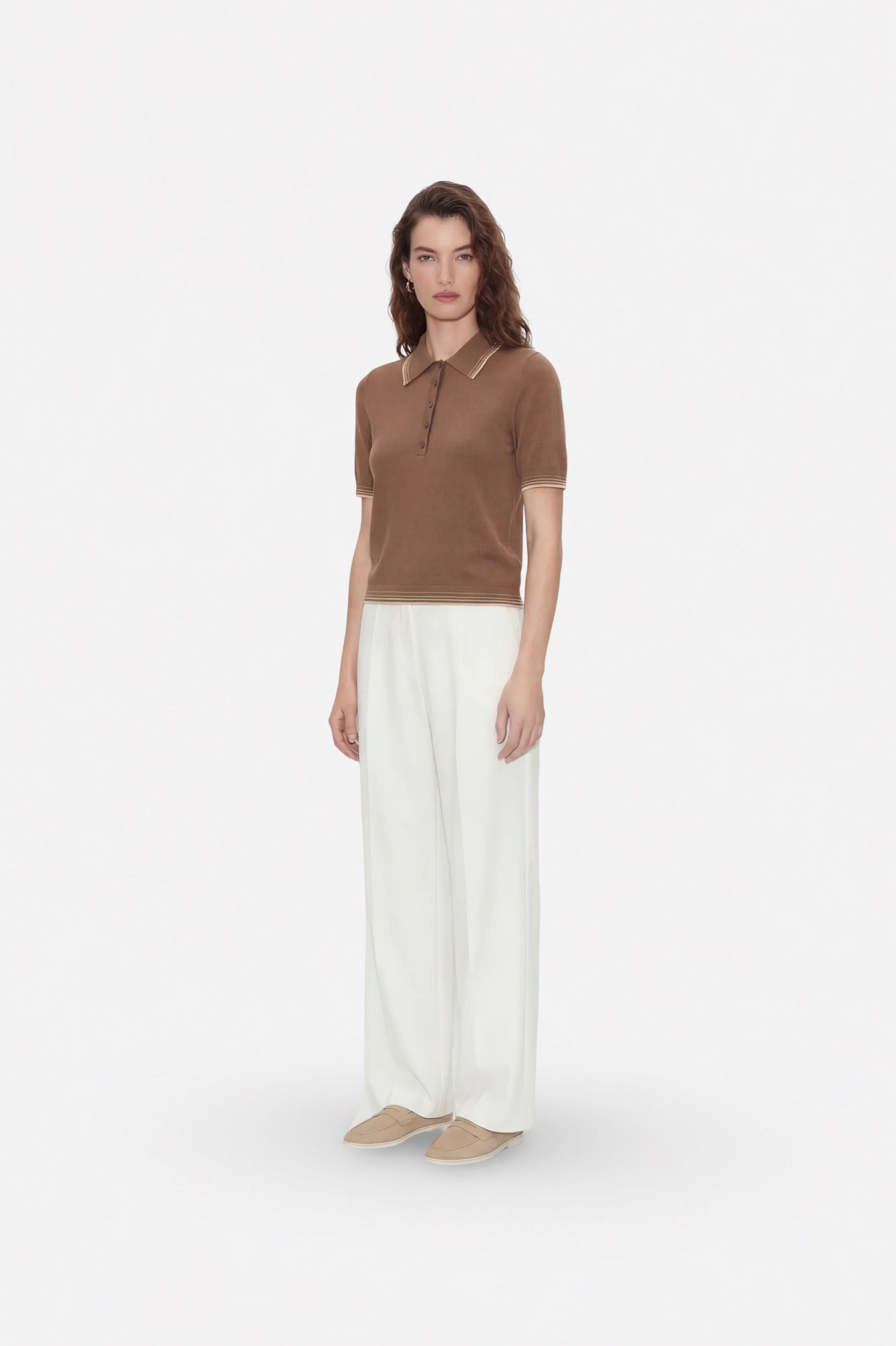 Brown polo neck knit sweater from Ginaci Türkiye, featuring a classic polo collar and cozy knitted texture.