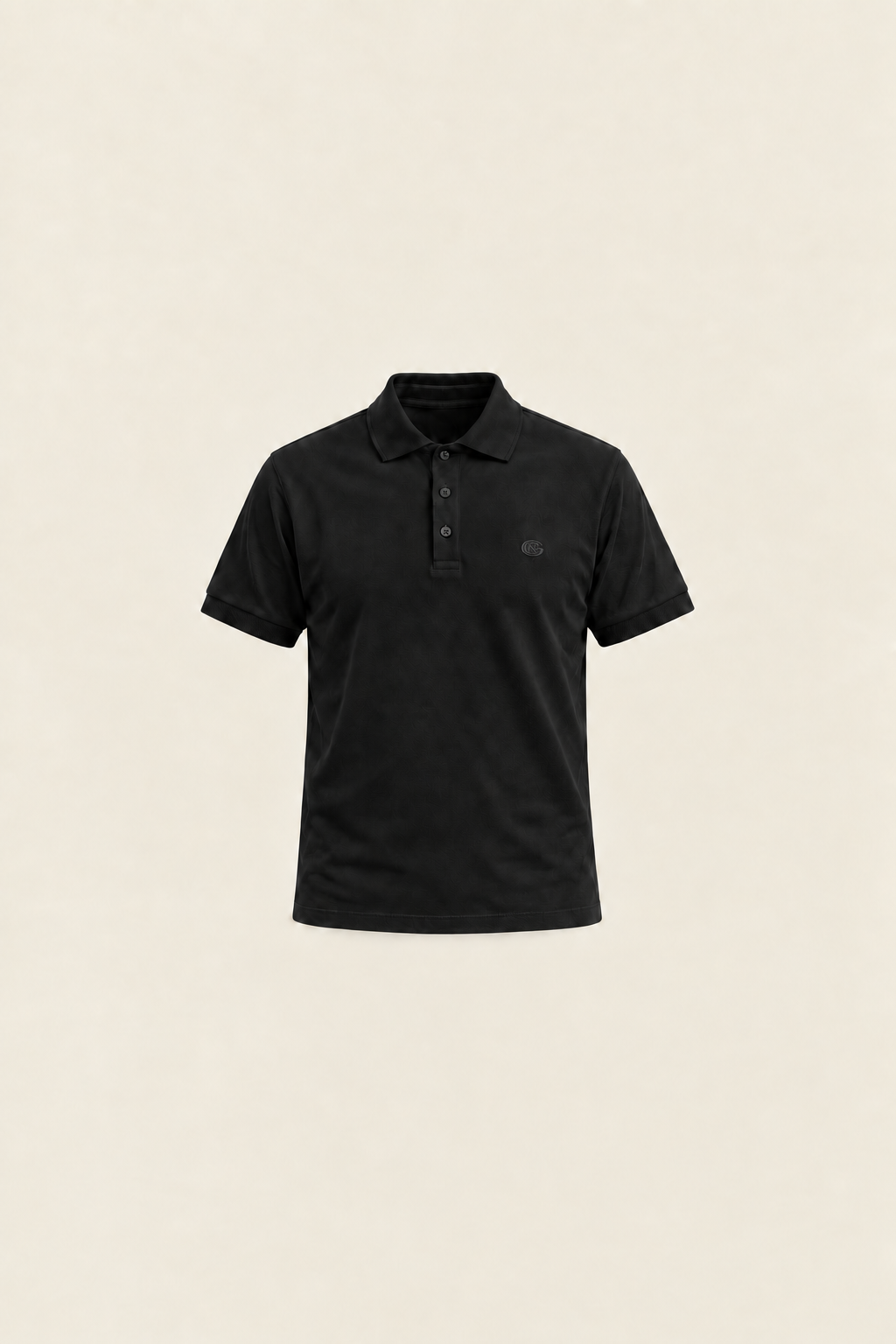 Black Pike Polo shirt by Ginaci Türkiye, displayed on a mannequin, featuring a classic collar and short sleeves.
