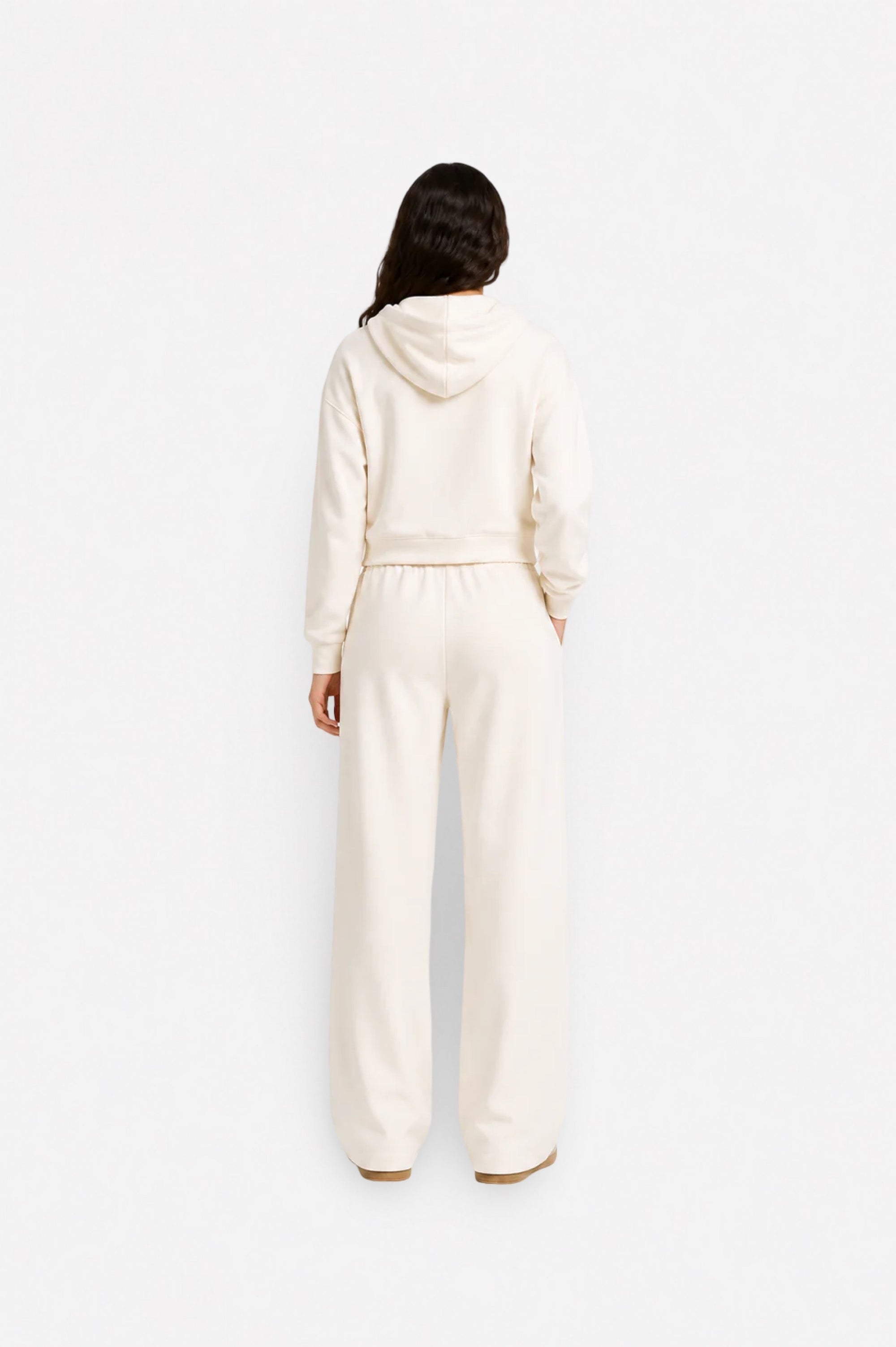 Gray zip-up hoodie with a hood and front pockets from Ginaci's Ekru Fermuarlı Kapüşonlu Eşofman Üst collection.