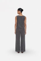 Gray Tencel fabric lightweight athletic tank top by Ginaci Türkiye with soft touch and minimal design.