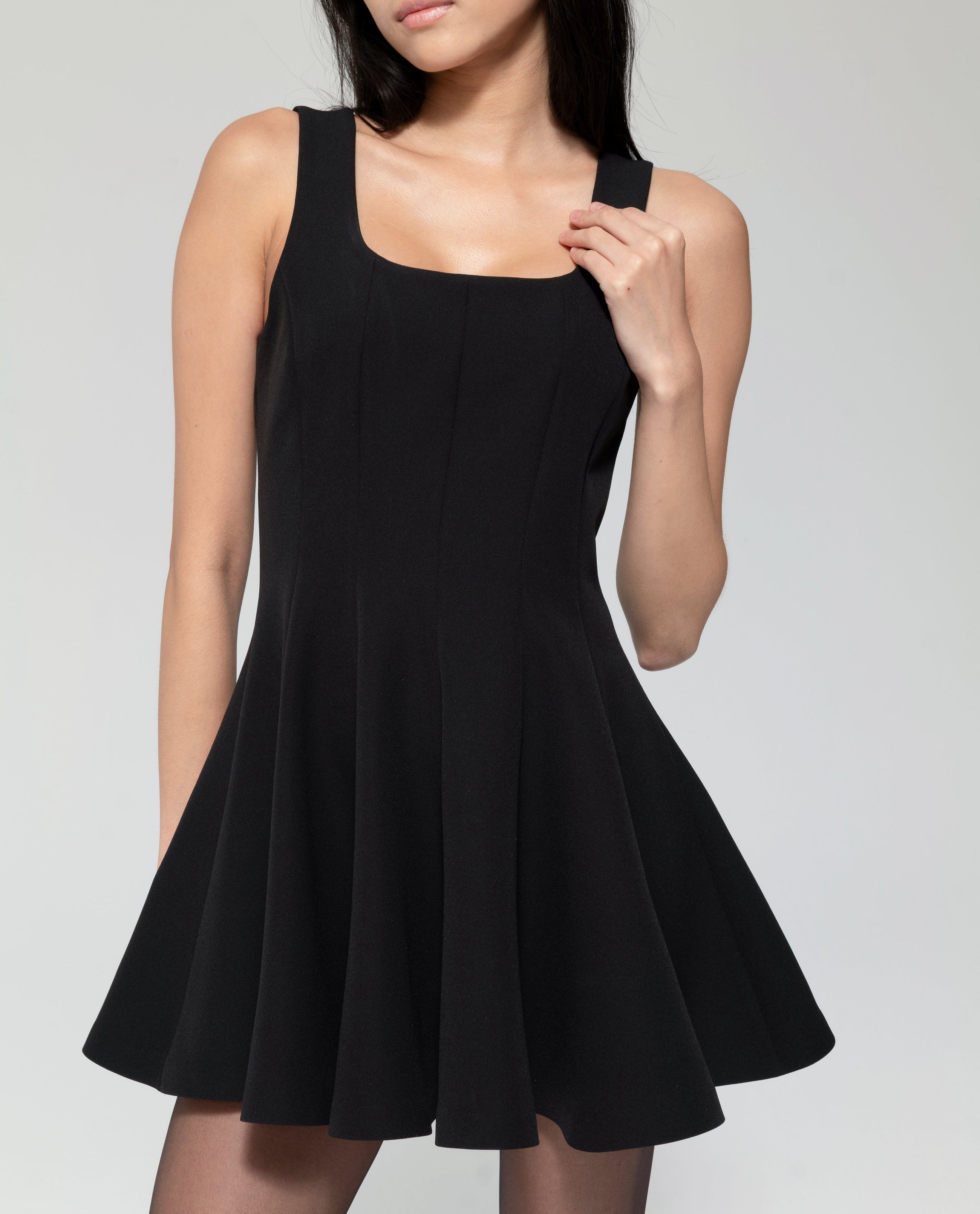 Dress Lilith Black - Ginaci