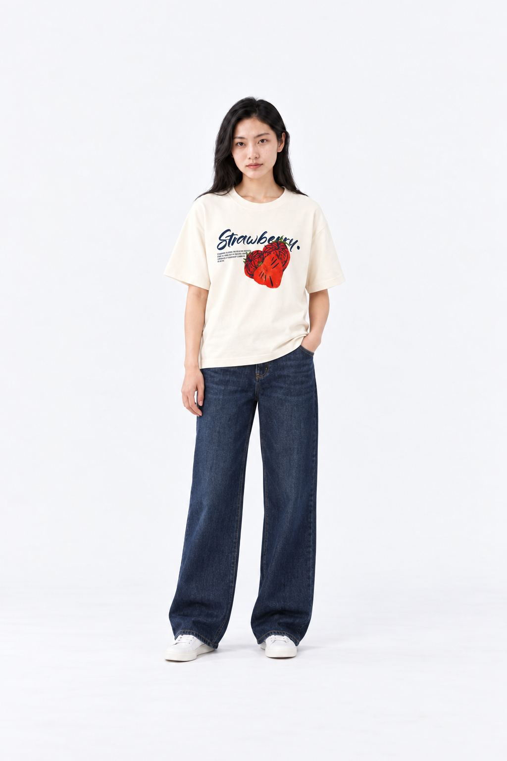Light beige oversized cotton T-shirt with abstract print from Ginaci Türkiye, showcasing casual and comfortable style.