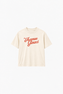 Cream-colored oversize cotton T-shirt from Ginaci Türkiye featuring a relaxed fit and soft fabric.