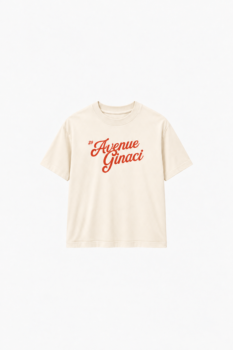 Cream-colored oversize cotton T-shirt from Ginaci Türkiye featuring a relaxed fit and soft fabric.