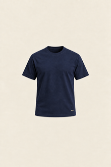 Navy basic T-shirt by Ginaci Türkiye featuring a comfortable fit, shown on a plain background.