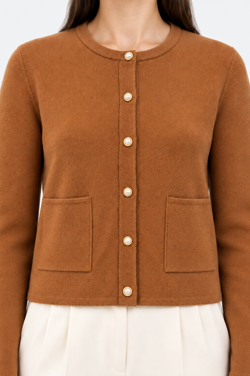 Brown knit cardigan with pearl buttons, stylish and cozy, from Ginaci Türkiye. Perfect for casual and layered outfits.